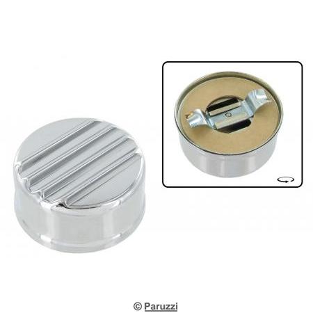 Ribbed oil filler cap chrome