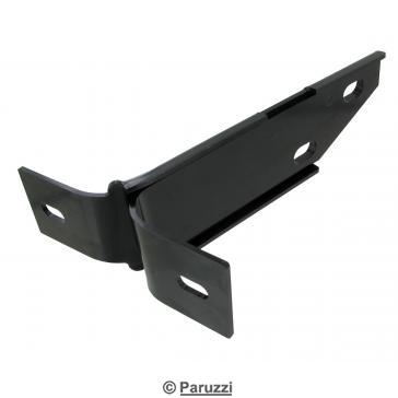 Front bumper bracket left