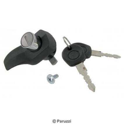 Rear hatch handle with lock black