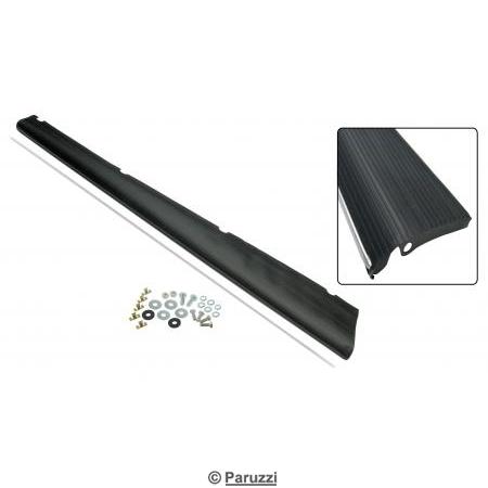 Running board with aluminum molding A-quality right