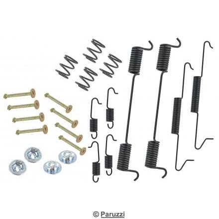 Kit de montagem de calos de travo traseiro, incluindo molas de tenso