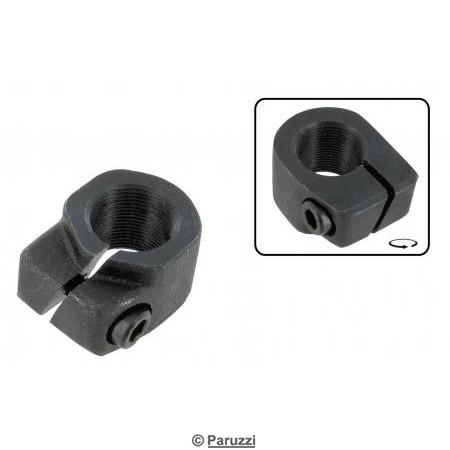 Spindle clamping nut left