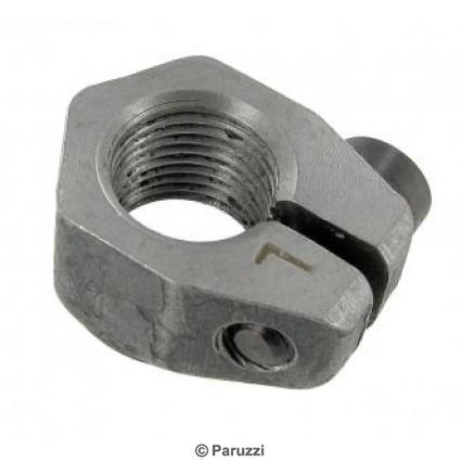 Front wheel bearing clamp nut left