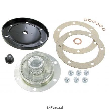 Black sump plate kit with magnetic drain plug