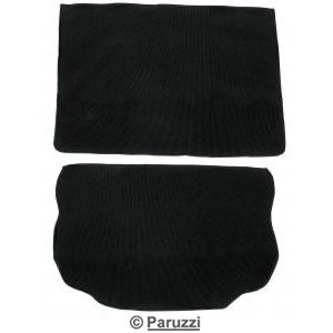 Ribbet bagasjeromsteppe med slyfelugg, svart (2-delt)