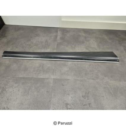Running board with aluminum molding A-quality right.
