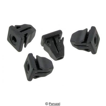 Expanding nut air intake trim plate rear (4 pieces)