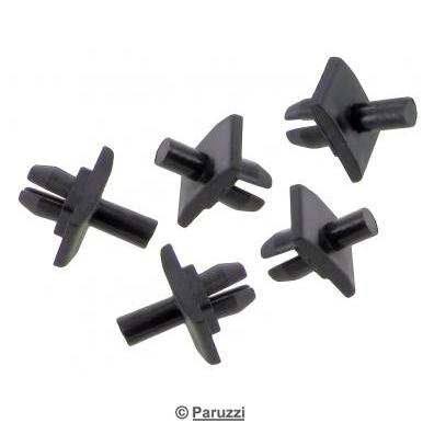 Radiator grille rivet clips (5 pieces)