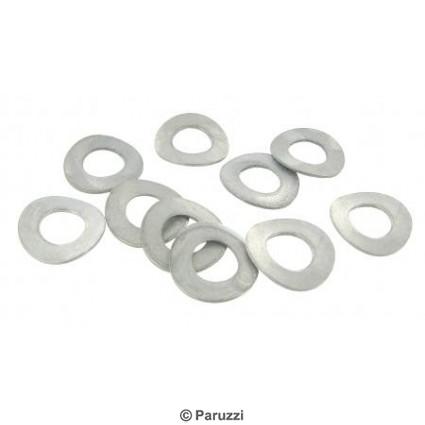 Curved M10 spring washers (10 pieces)
