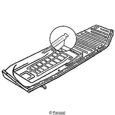 Bodemplaat compleet B-kwaliteit rechts (0.6 mm dik)
